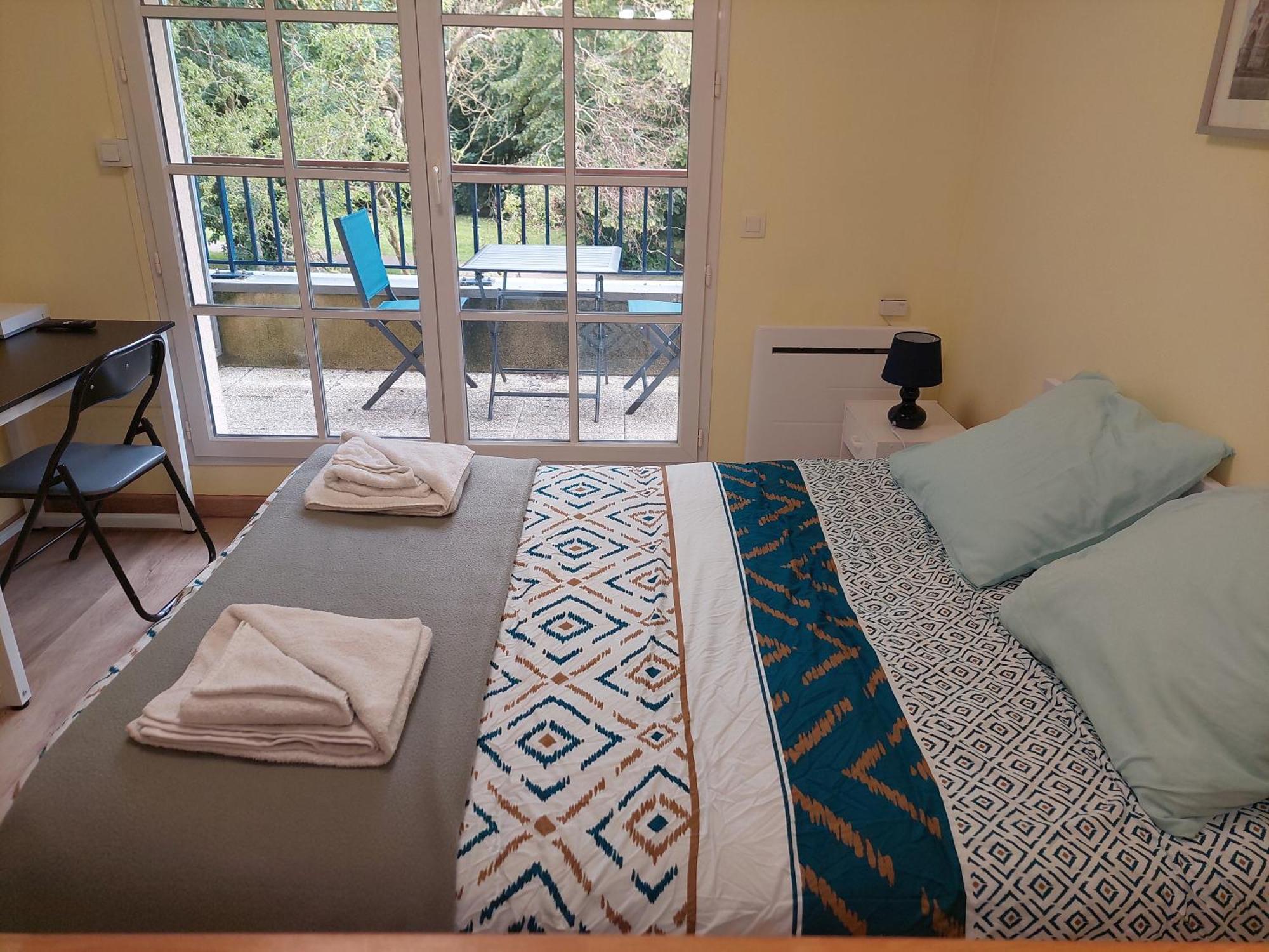 Bonvallet - Studio Paisible Et Chaleureux Avec Balcon Amiens Esterno foto